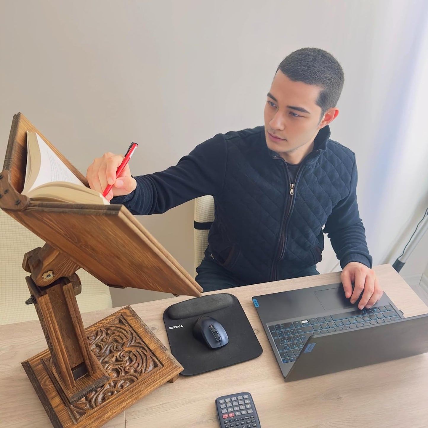 Support de livre réglable en bois