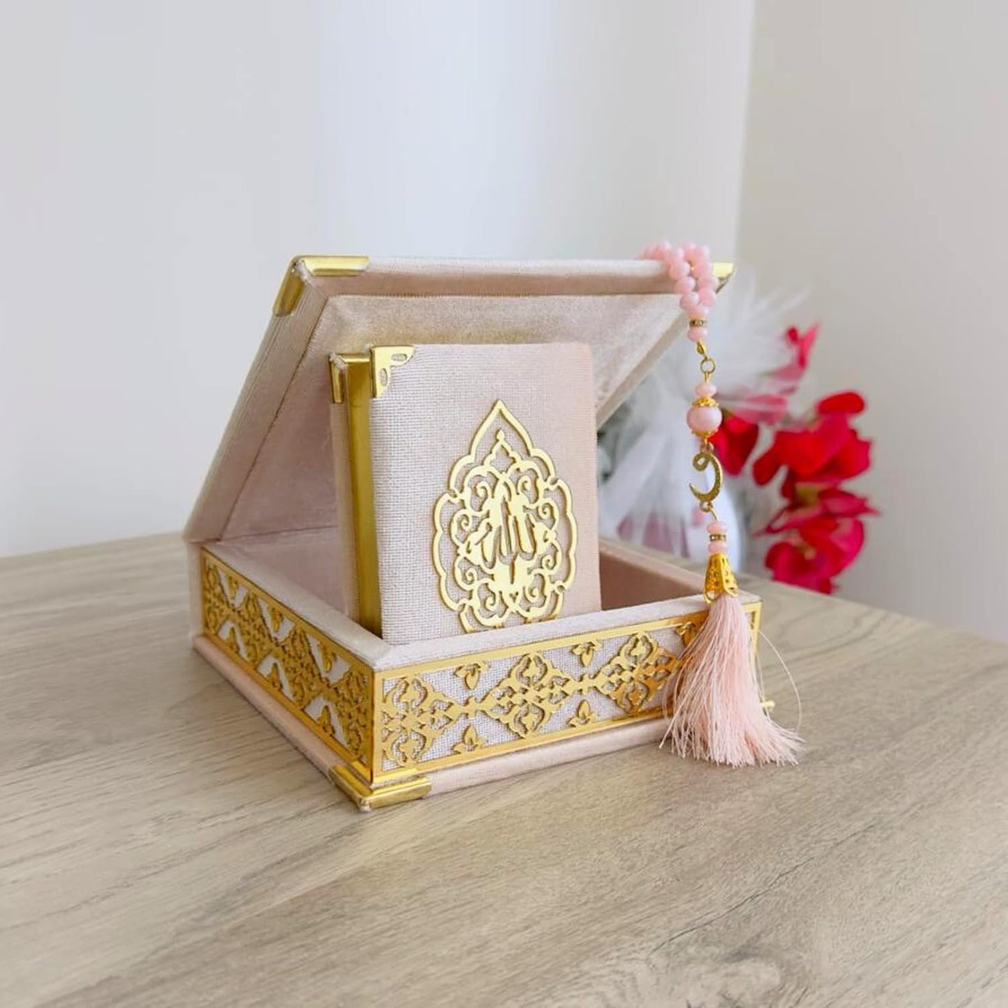 Quran Tasbih in Islamic Decoration Box