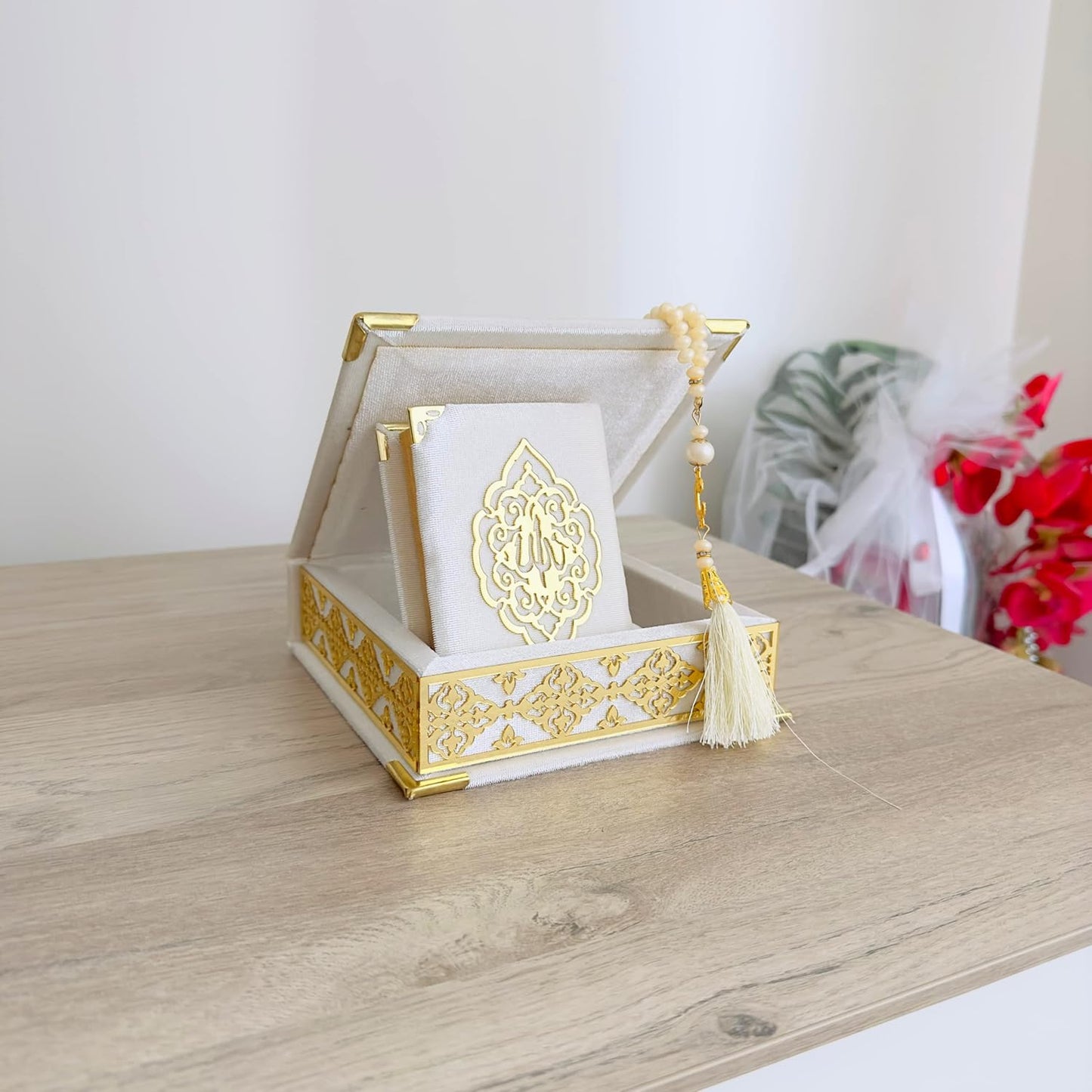 Quran Tasbih in Islamic Decoration Box