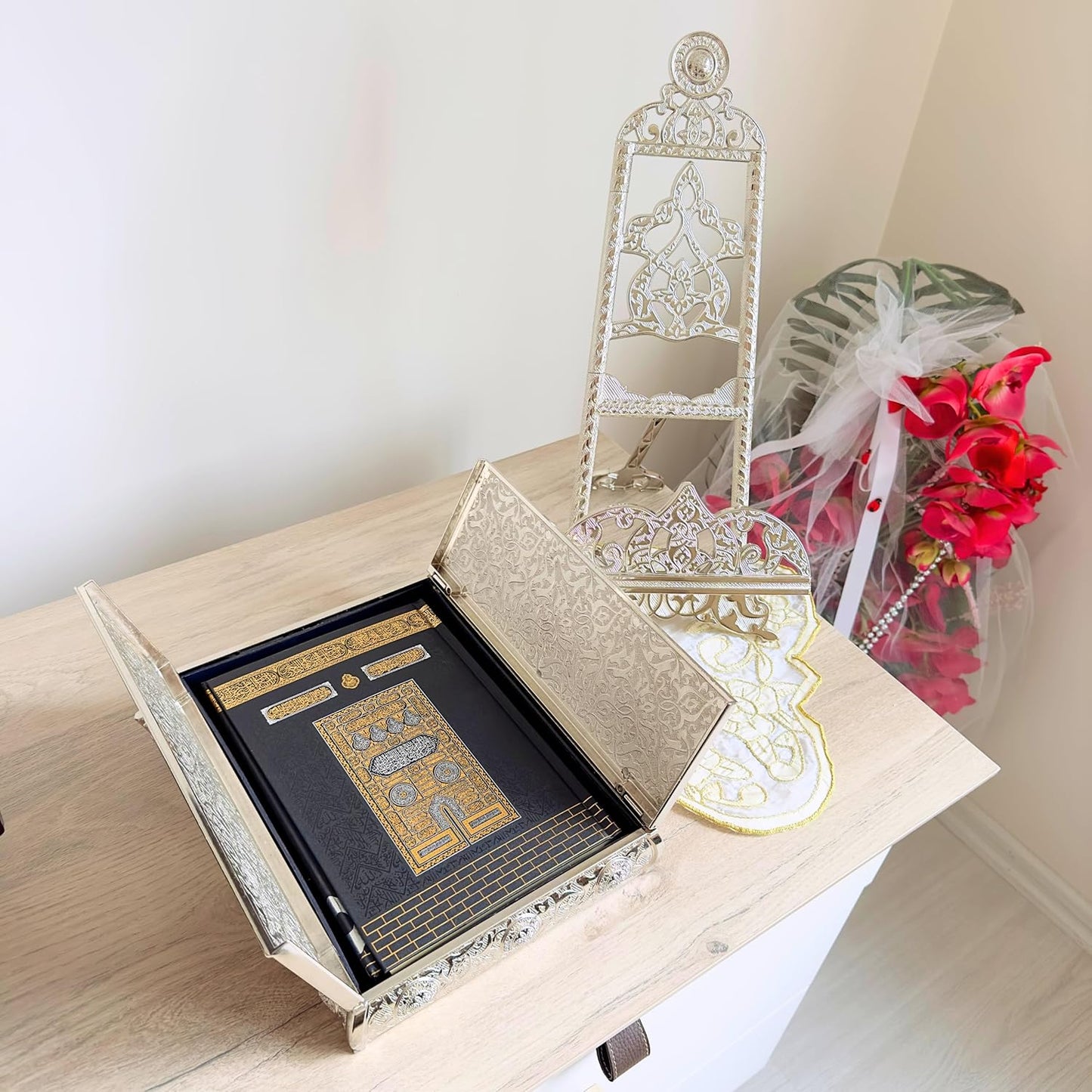 Luxury Metal Islamic Book, Quran Storage Box (Silver)