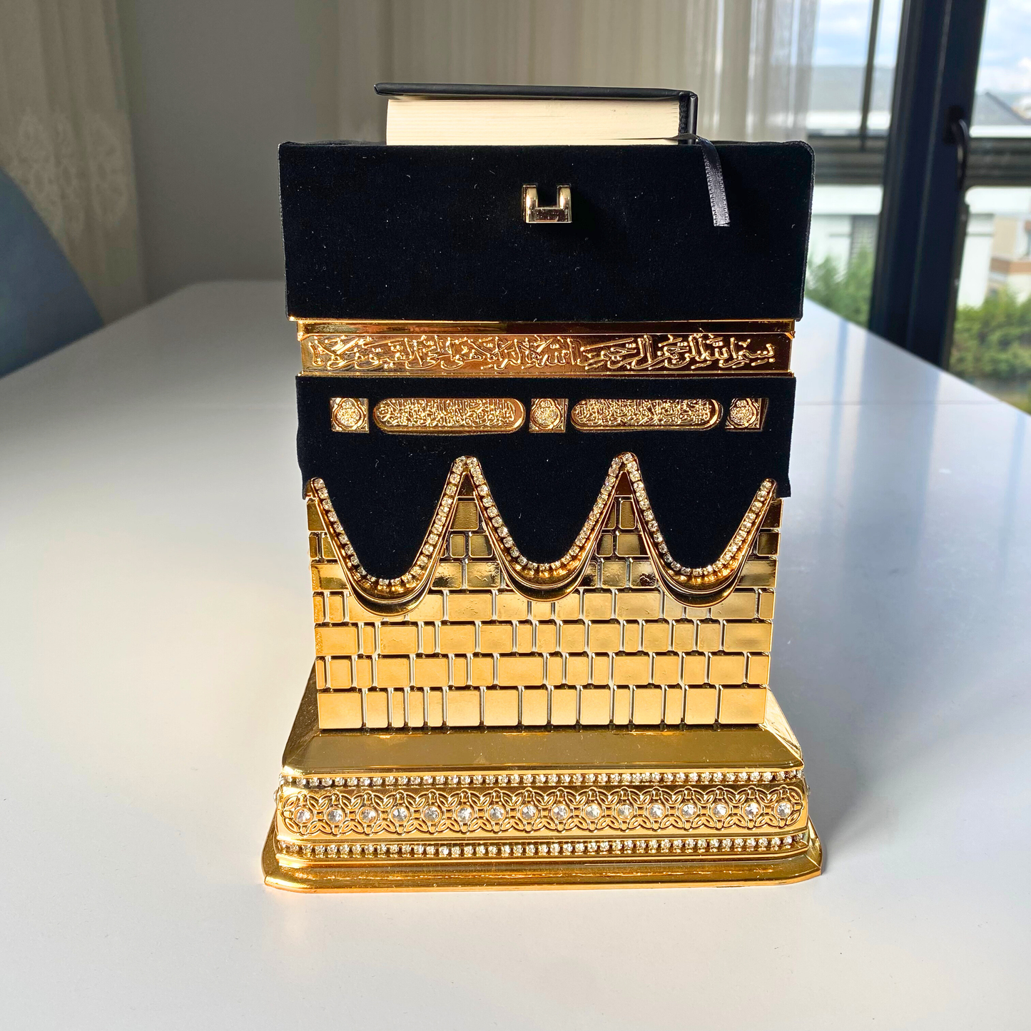 Luxury Kaaba Quran Set with Gold-Plated Mini Quran & Black Velvet Accents