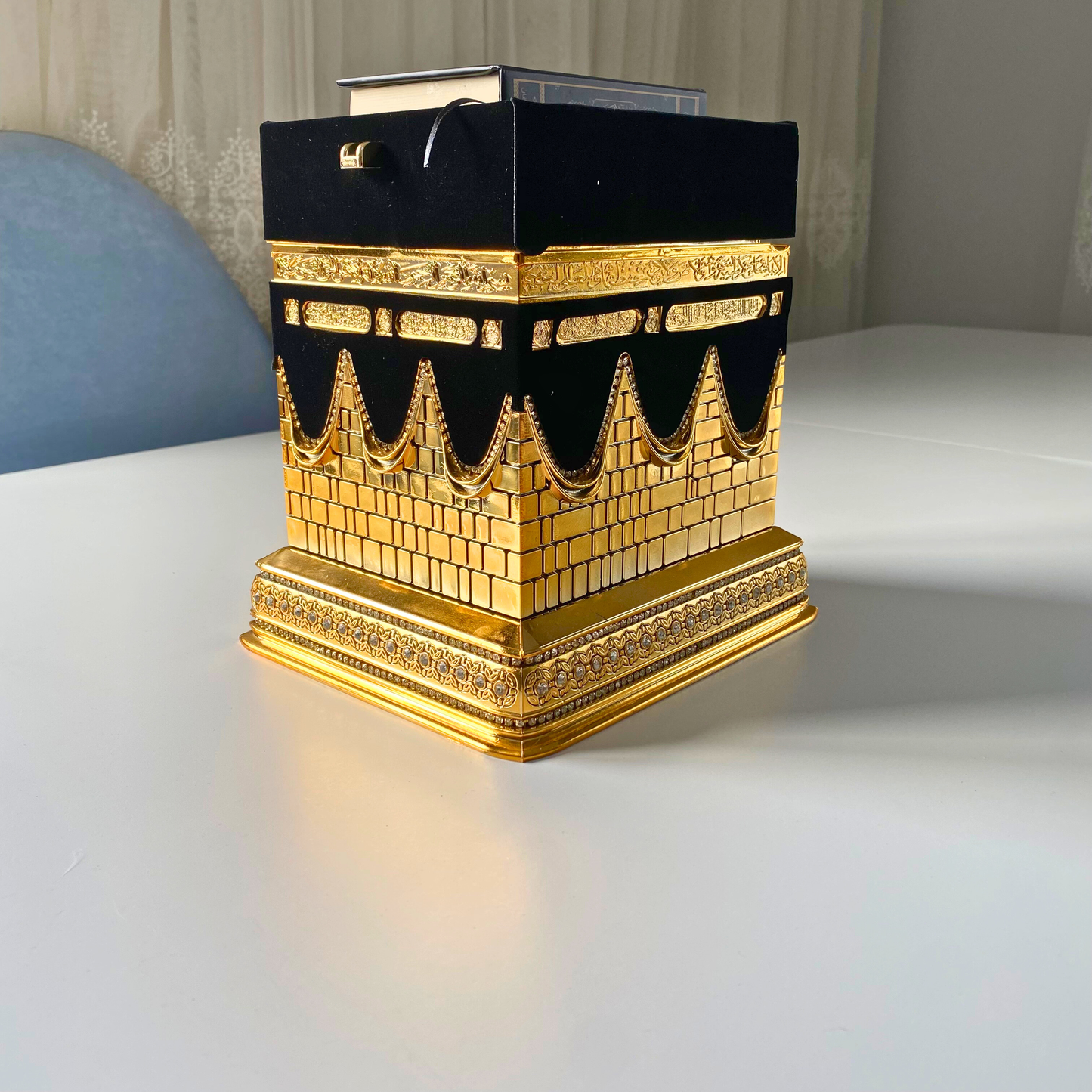 Luxury Kaaba Quran Set with Gold-Plated Mini Quran & Black Velvet Accents