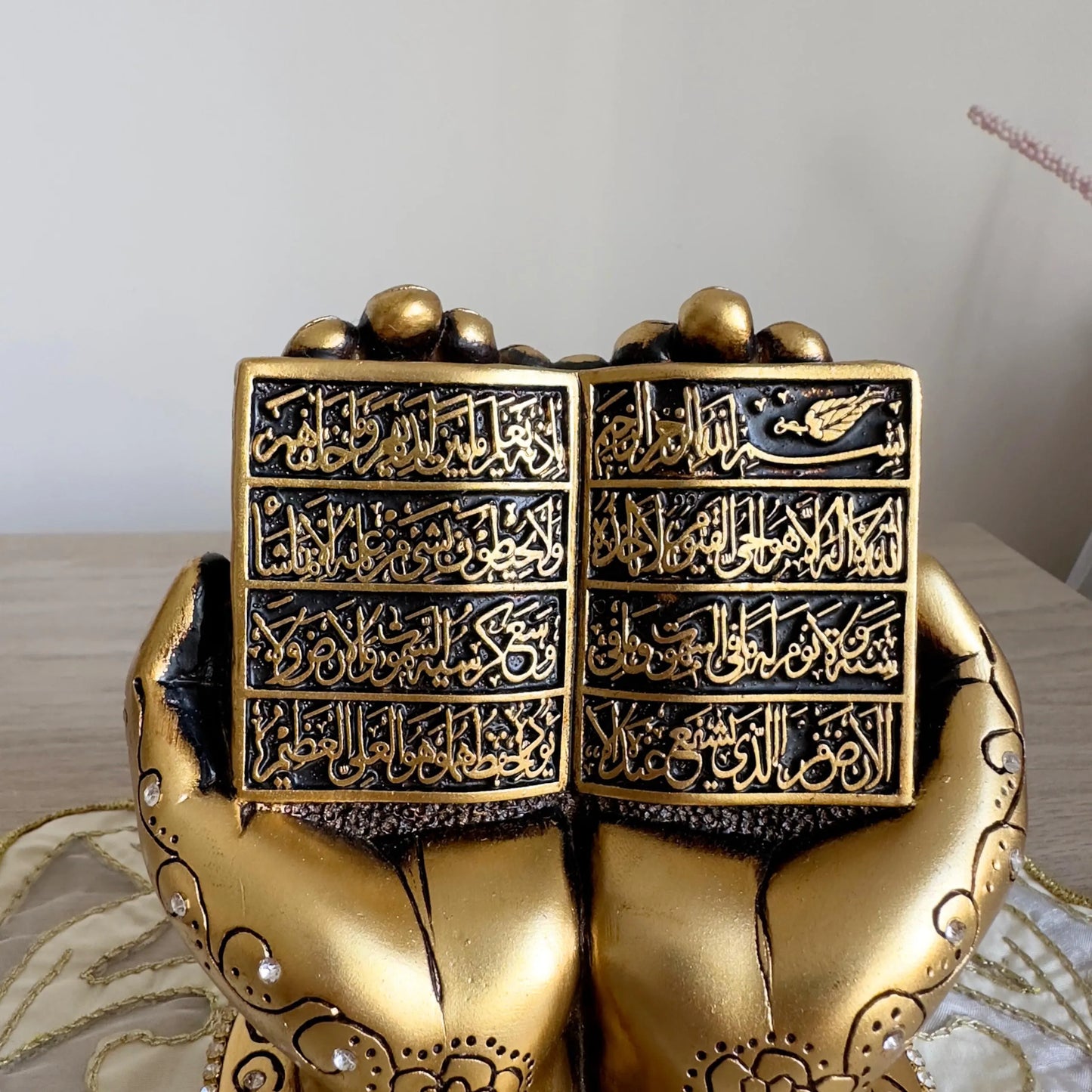 Figurine islamique en forme de pupitre écrit Ayatul Kursi pour décor de table et de bureau